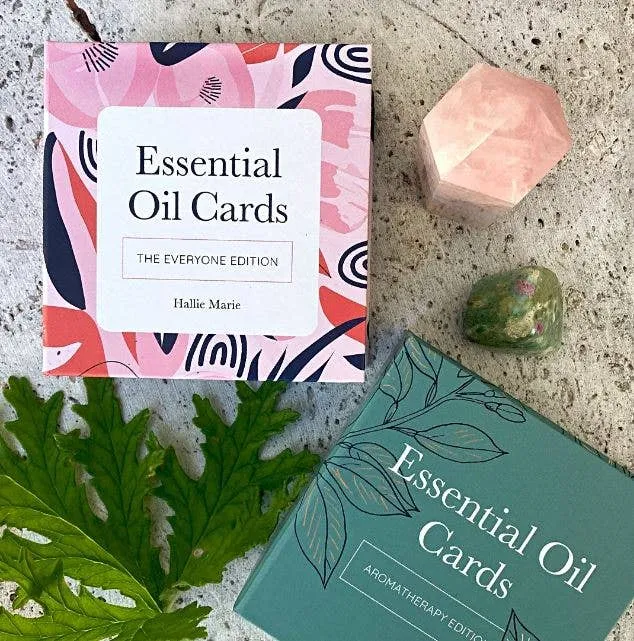 Essential Oil Cards: Everyone Edition-56 Cards w/ Holder