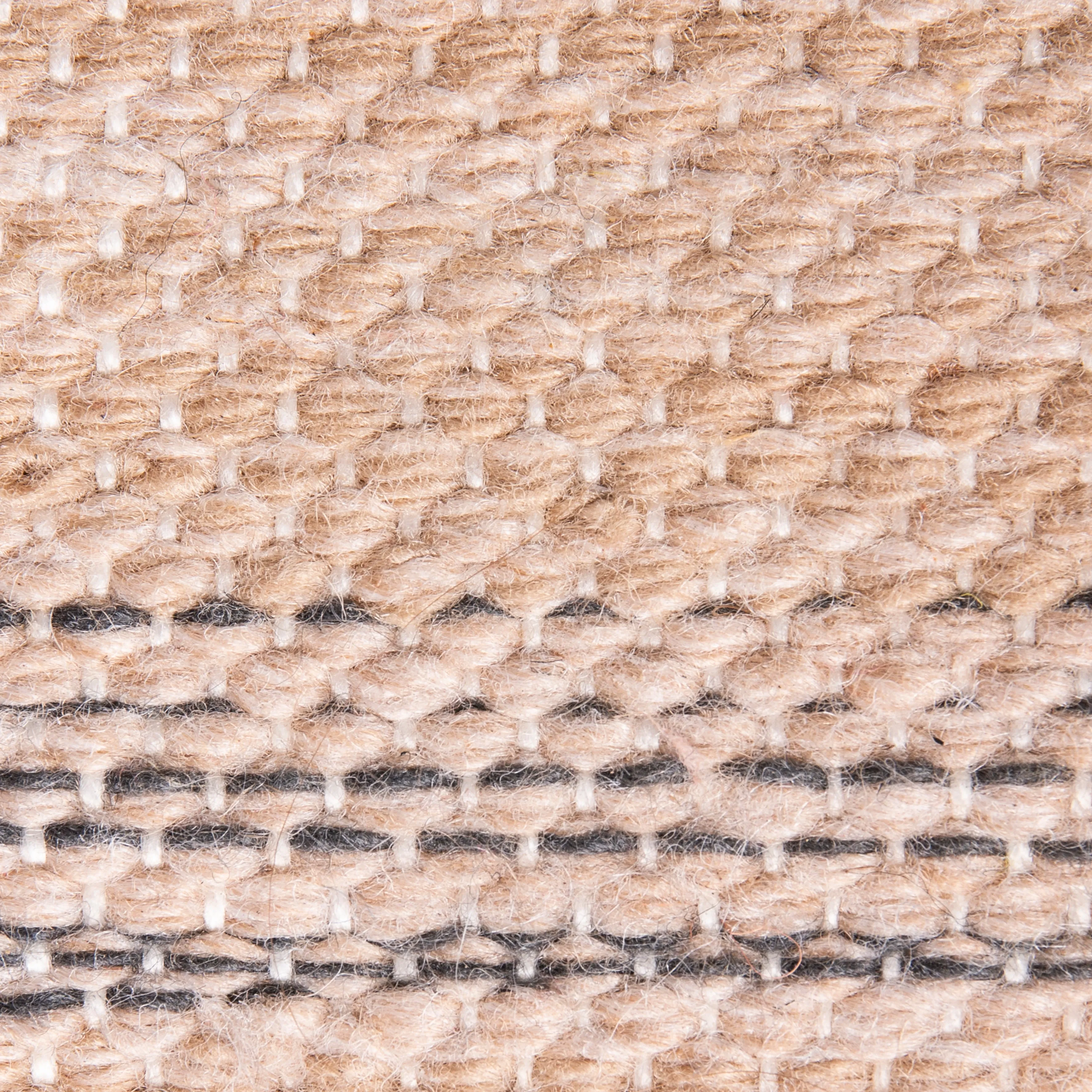 Hand Woven Indoor/Outdoor Rug - Natural