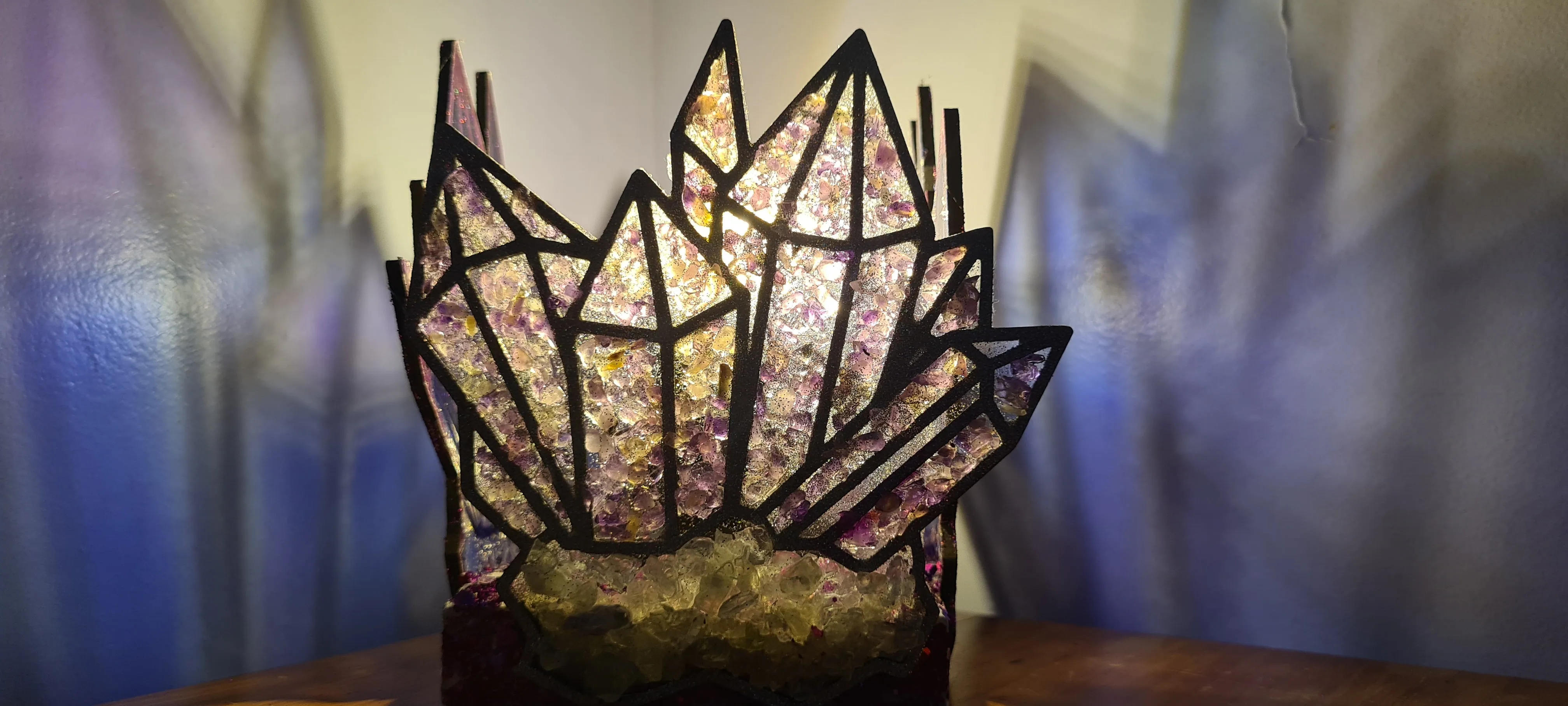 HANDMADE CRYSTAL LAMP