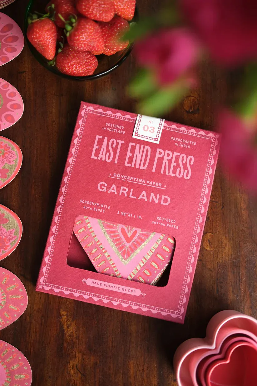 Hearts Concertina Garland
