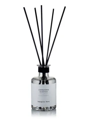 Laboratorio Olfattivo | Vaniglia Nera Diffuser Size: 200ml