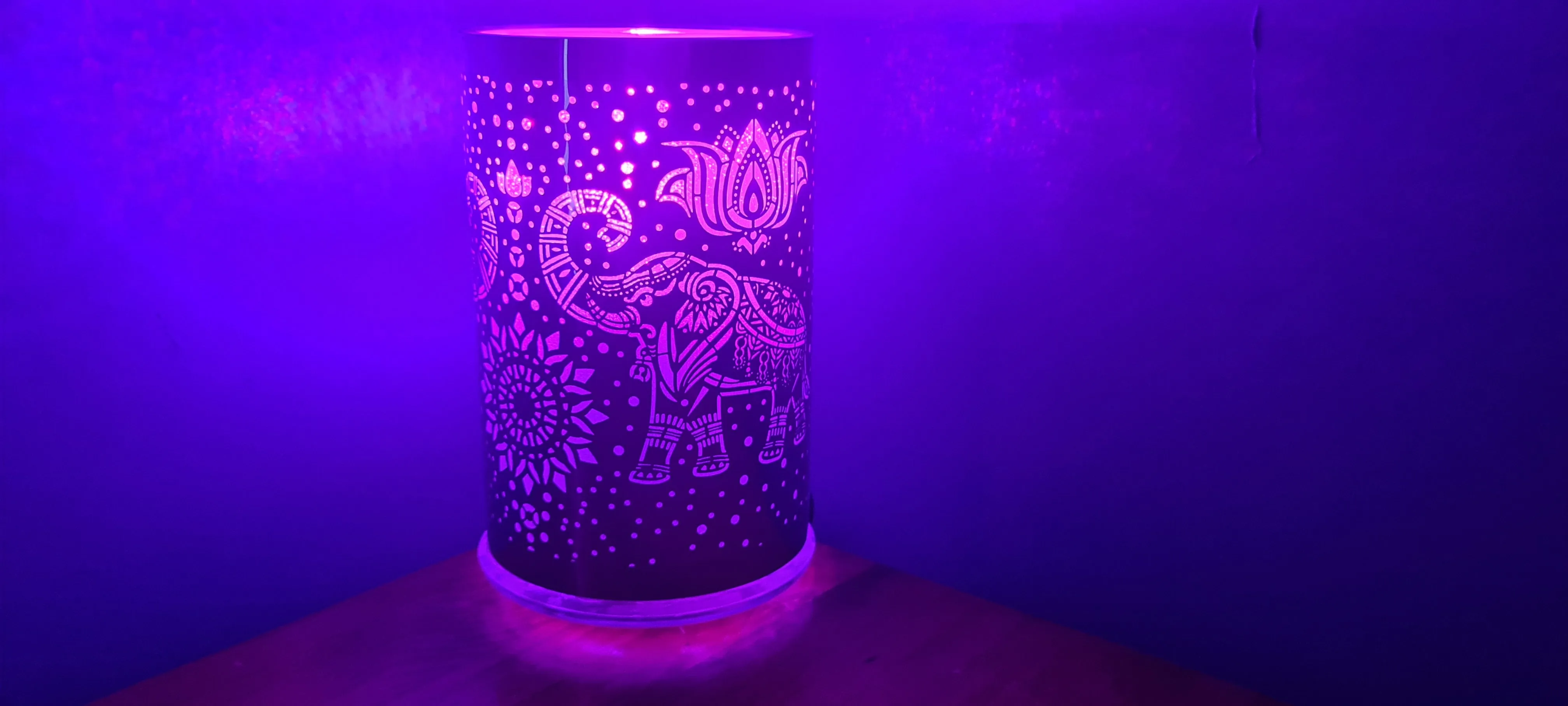 MANDALA ELEPHANT COLOUR CHANGING LAMP(put together by me)