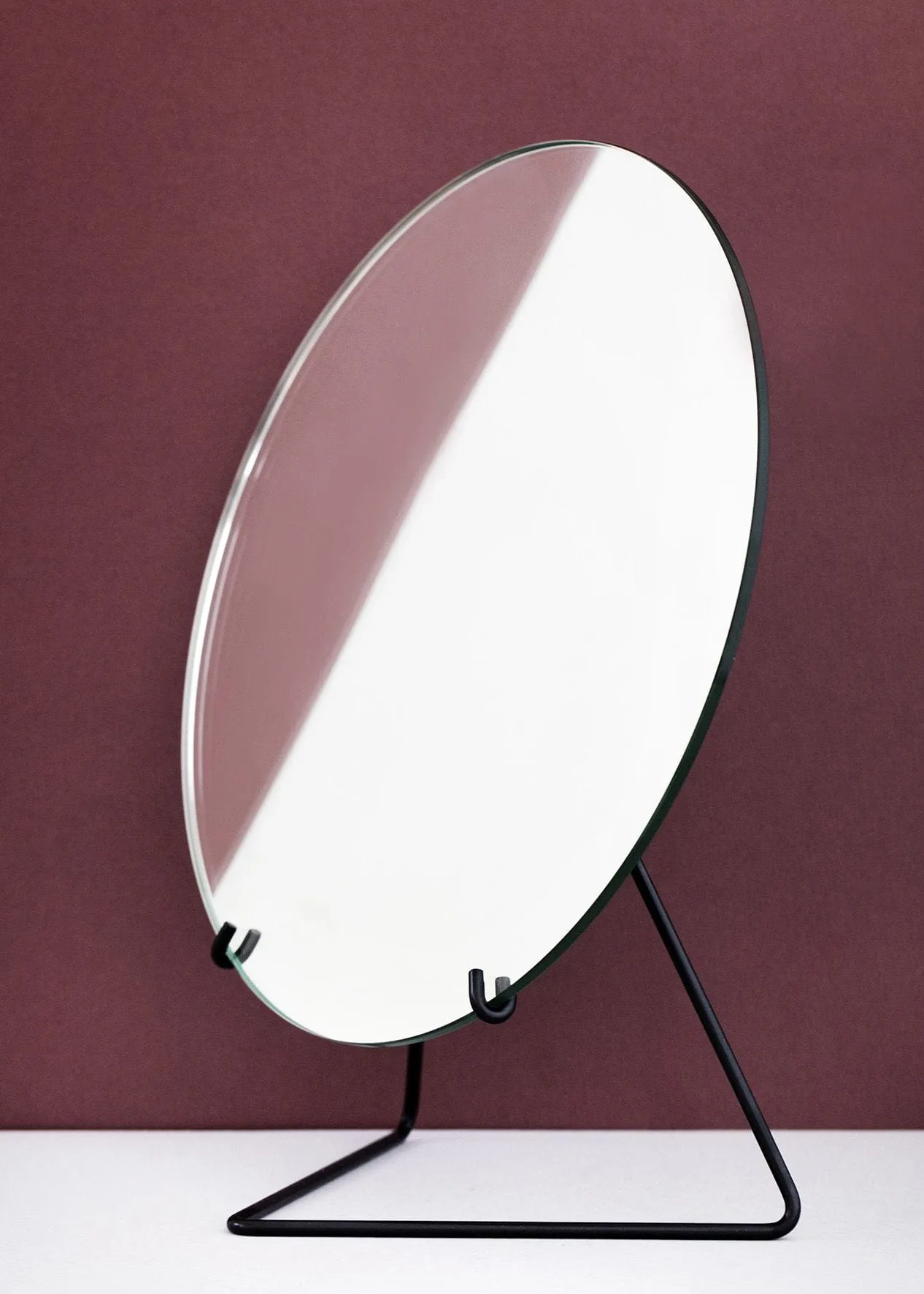 Moebe Standing Mirror ø20 Cm, Black