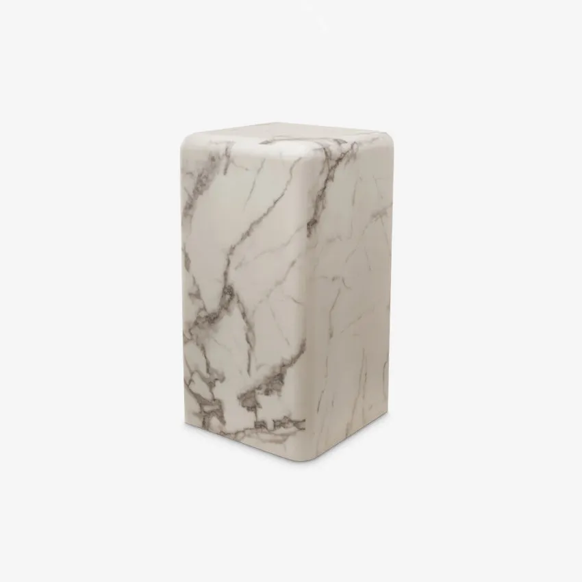 Polspotten | Marble Pillar