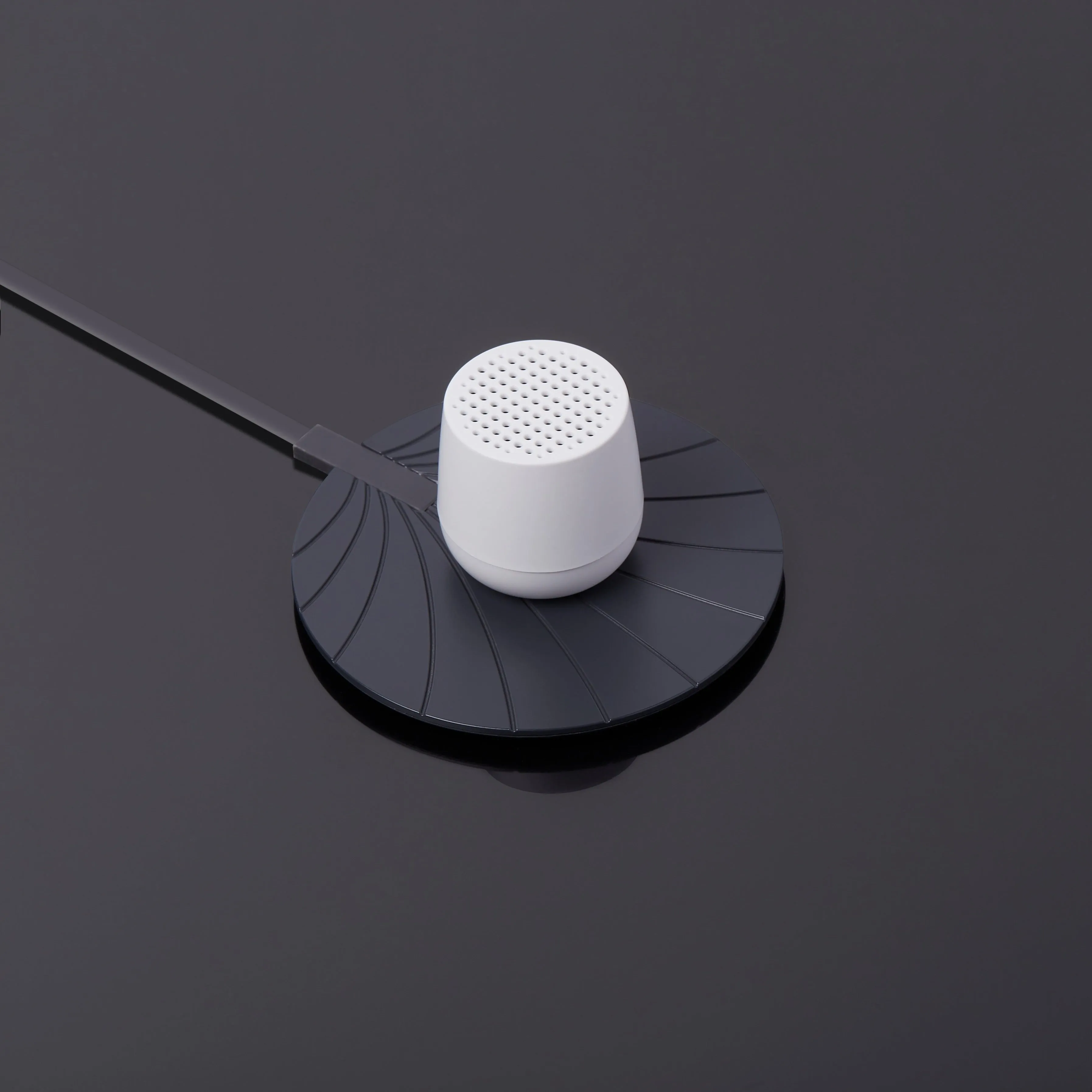 Portable Bluetooth Speaker | Mino  | Matt White