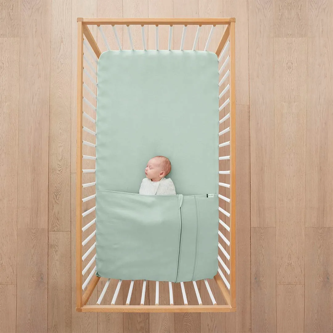 [Preloved] - ergoPouch Organic Cot Tuck Sheet/Blanket - Sage