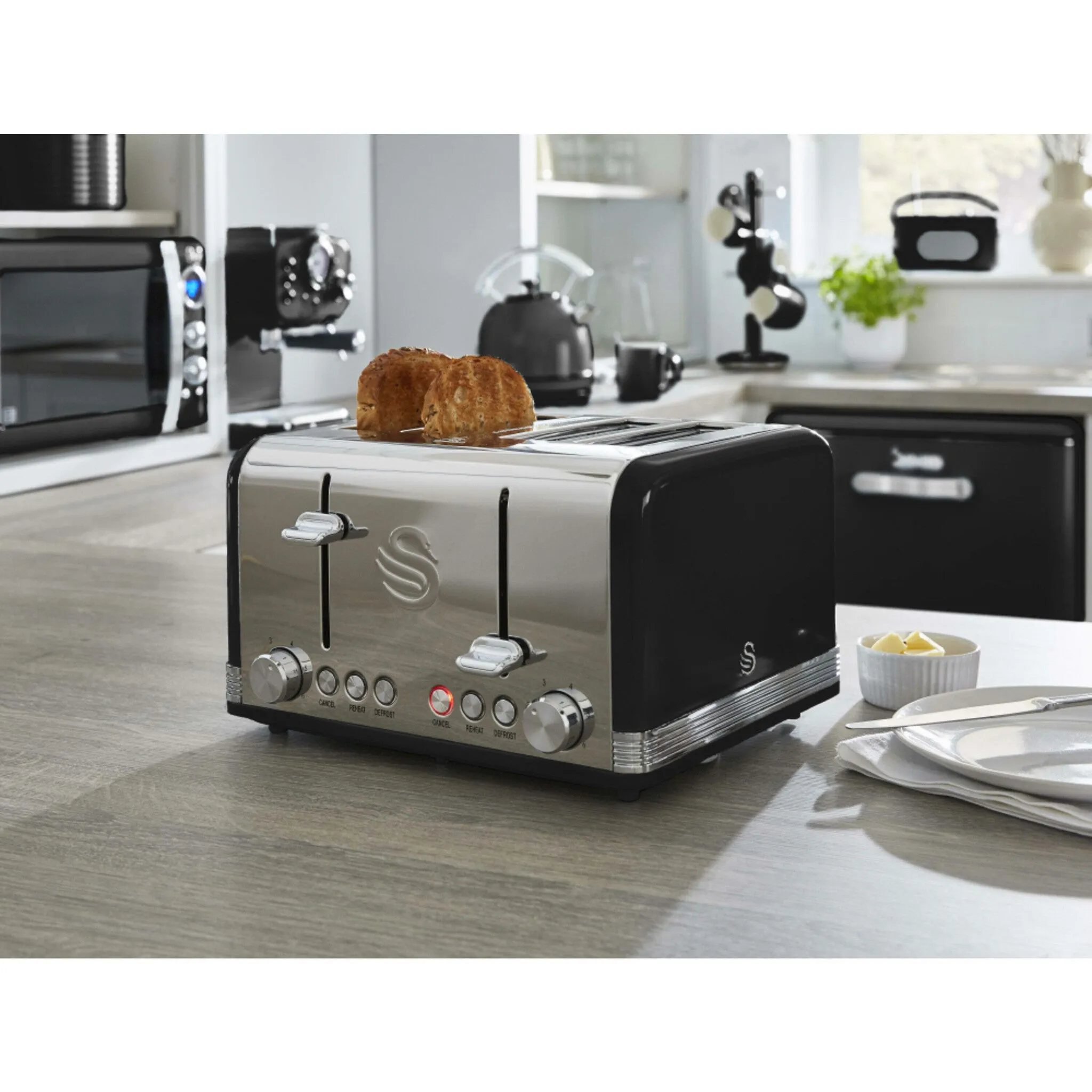 Swan ST19020BN toaster 4 slice(s) 1600 W Black