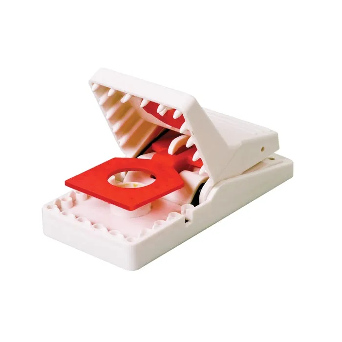 The Big Cheese Ready-Baited Rat Trap 2-Pack