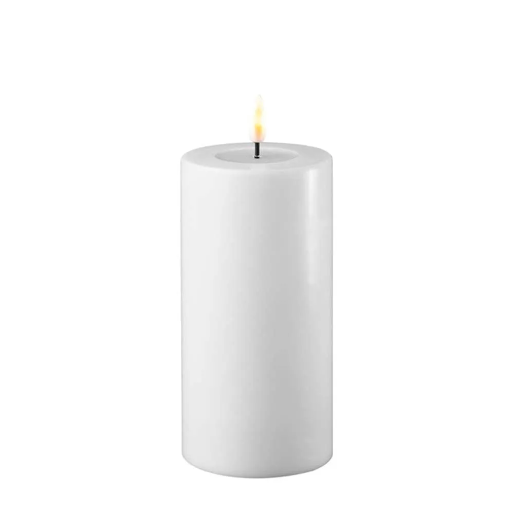 UBL LED Candle 7.5 x 15cm