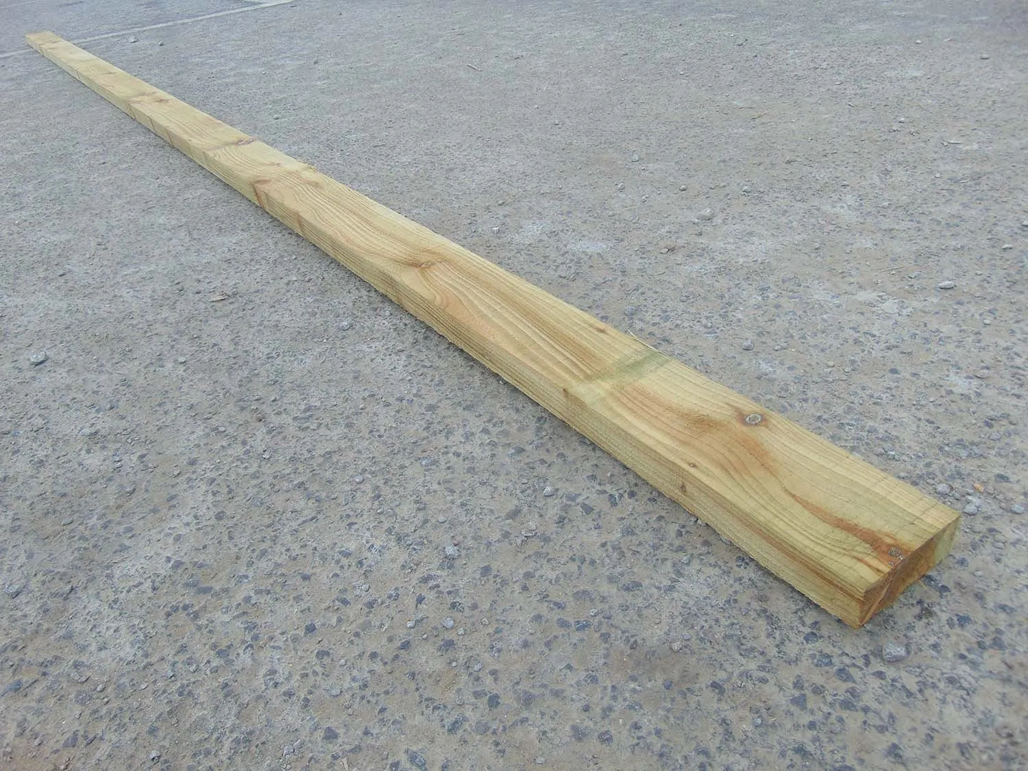 Wooden Fence Rail Tanalised 12' x 3.5 x 1.25"